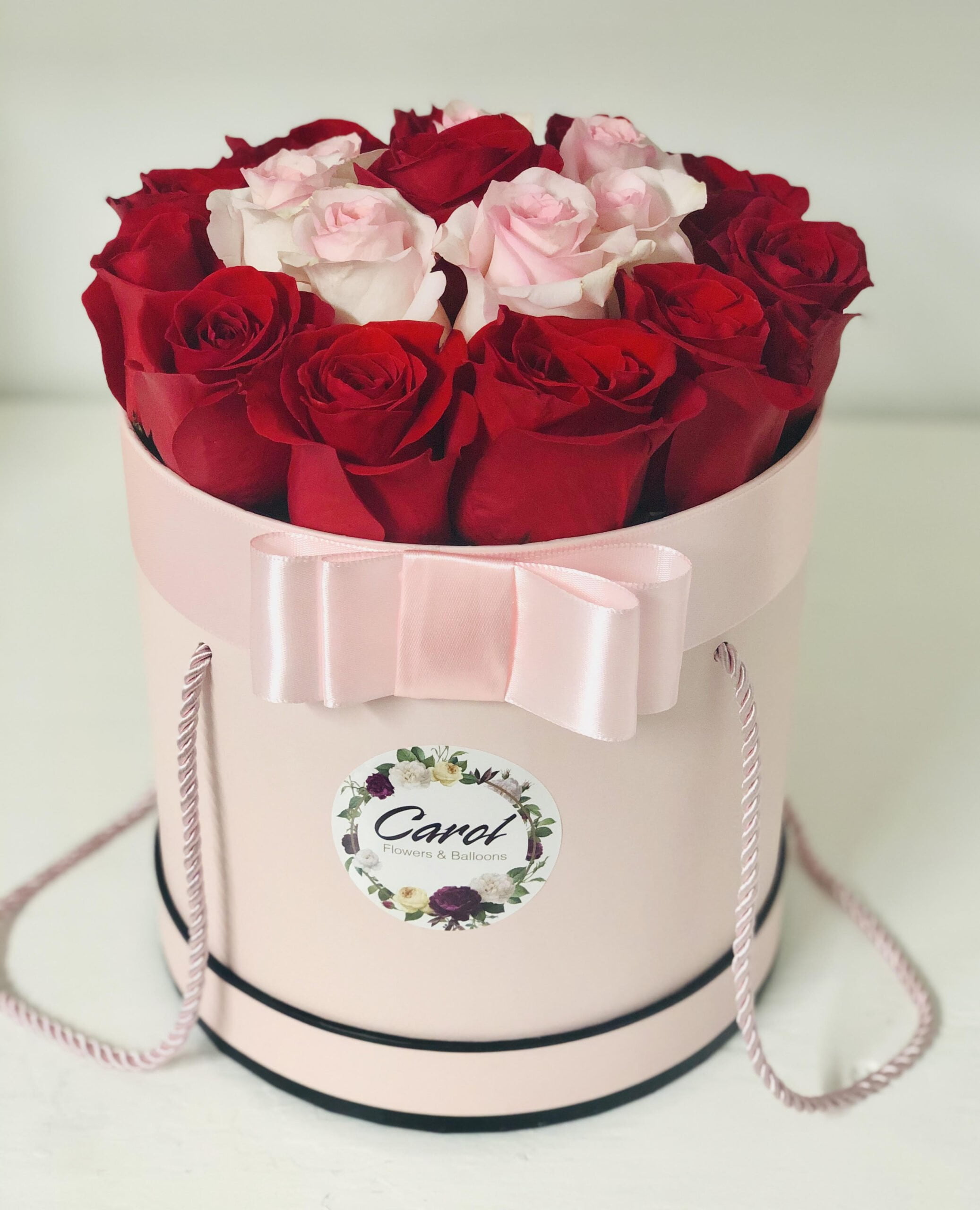 Elegant Boxes Of Roses Carol Flowers And Balloons 3169